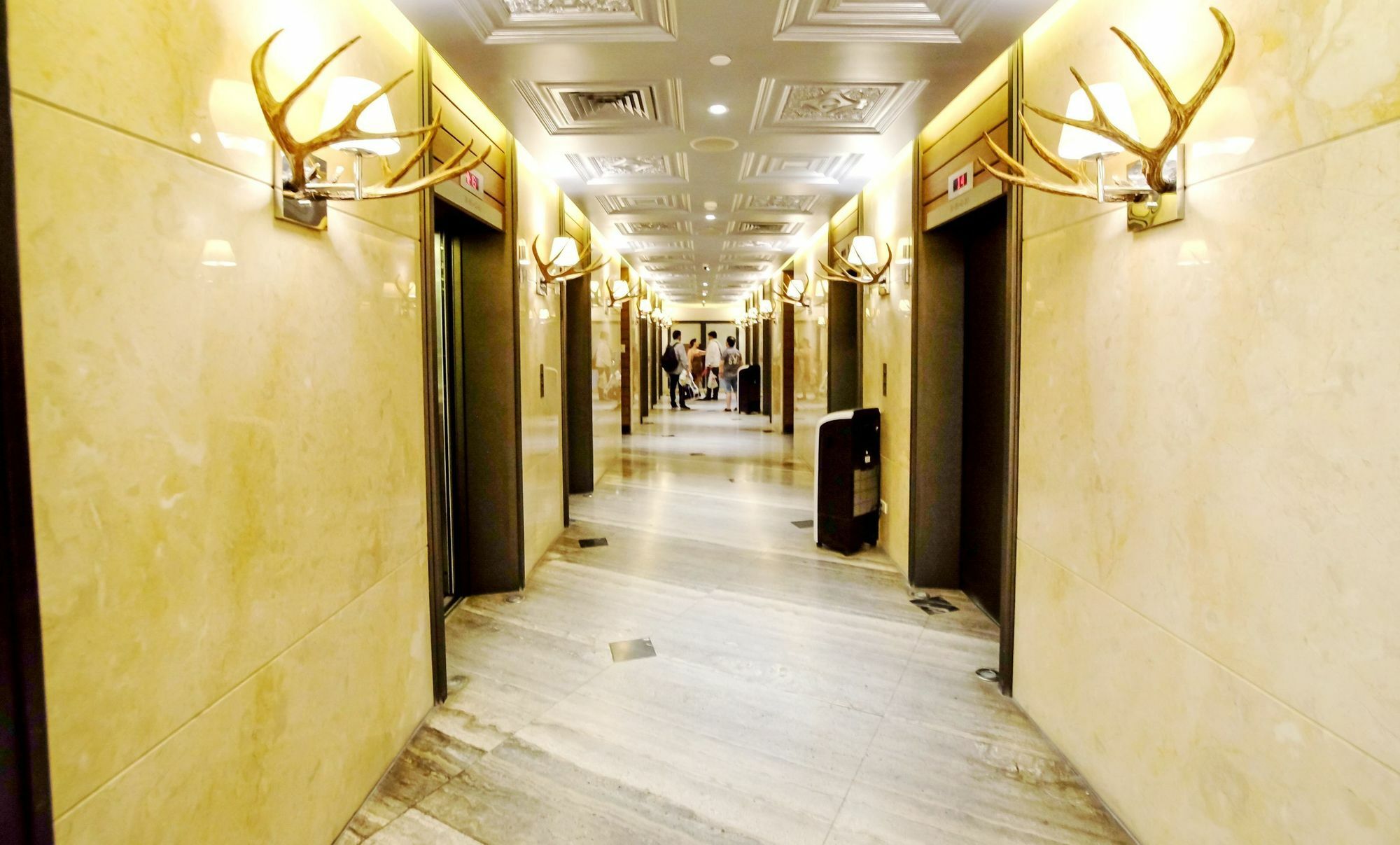Zen Home Knightsbridge Residences Makati Макати Экстерьер фото