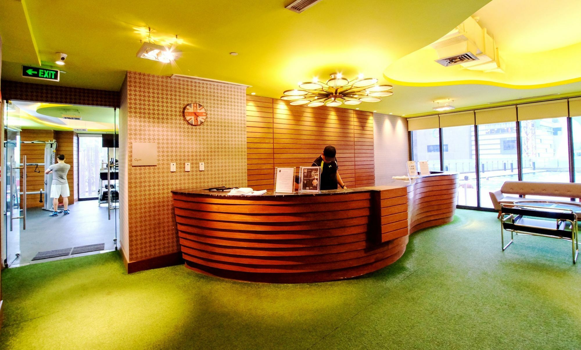 Zen Home Knightsbridge Residences Makati Макати Экстерьер фото